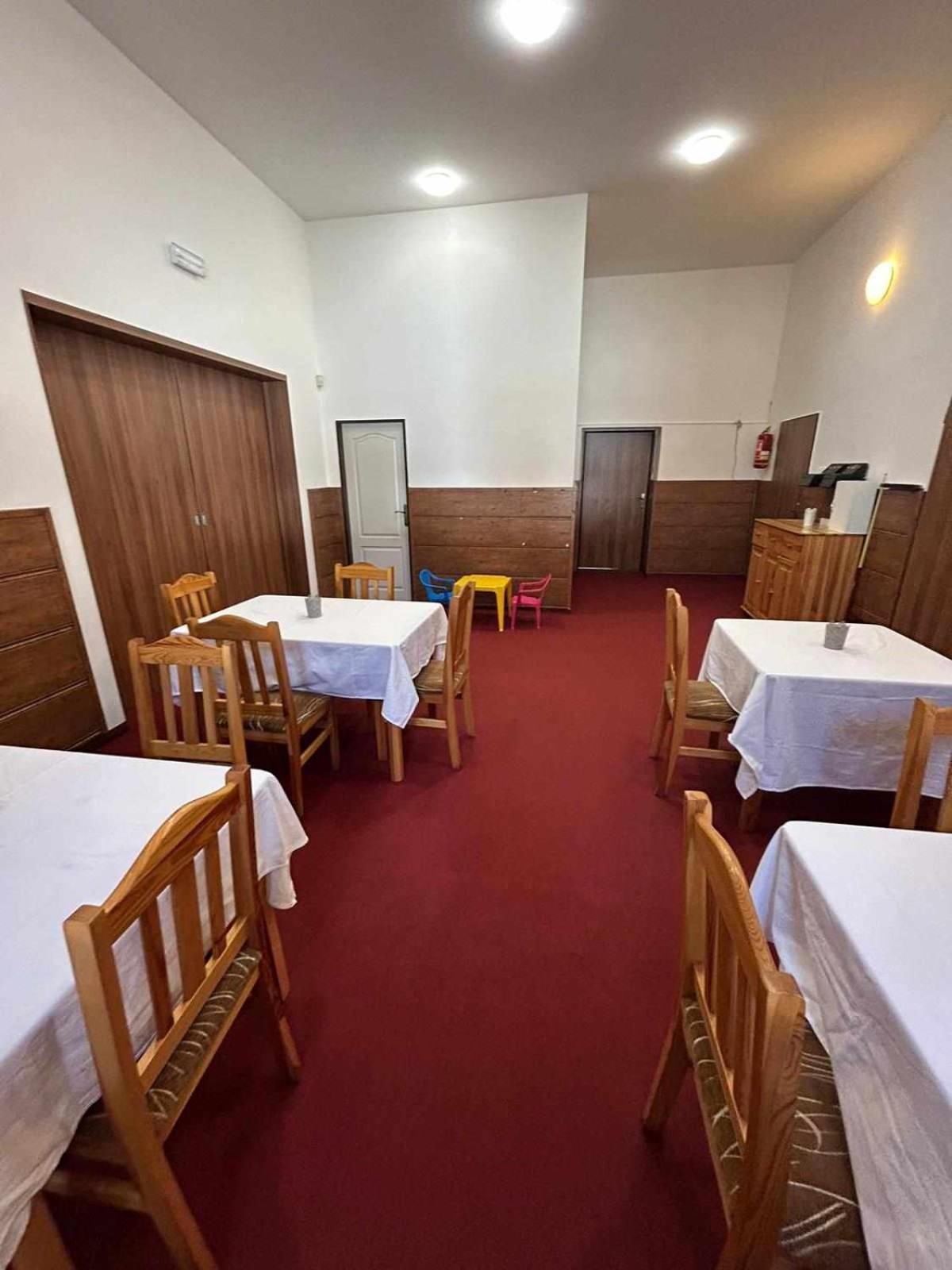 Penzion A Restaurace Na Salasi Hutisko Dış mekan fotoğraf